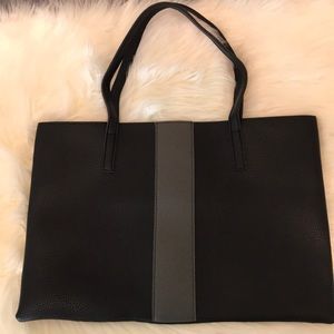 Vince Camuto tote NWT - VEGAN LEATHER